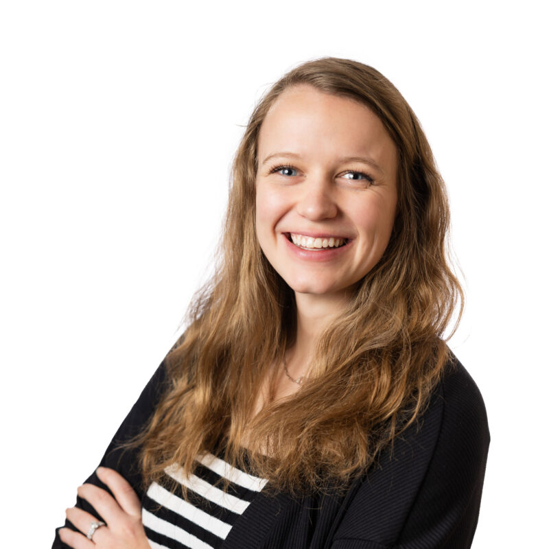 Susie Sternard headshot