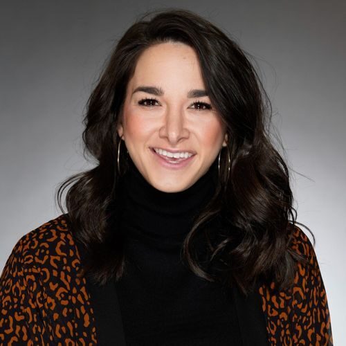 Erinn Lopez headshot